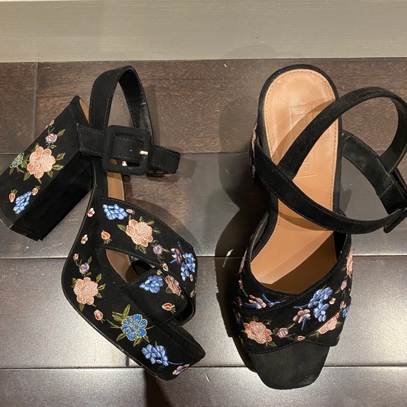 Topshop embroidered heels